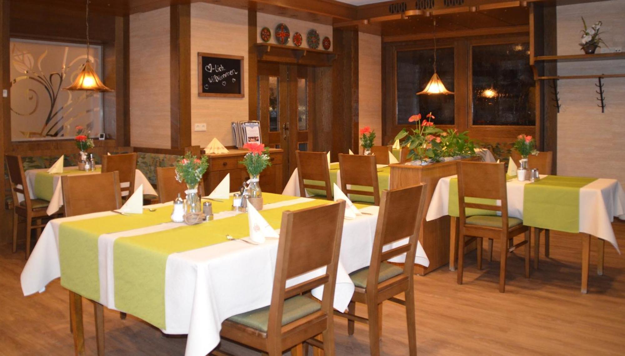 Hotel Koenigsteiner Hof Königstein in der Oberpfalz Kültér fotó