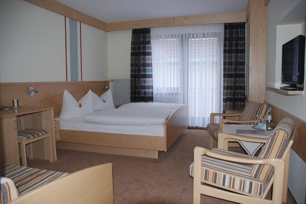 Hotel Koenigsteiner Hof Königstein in der Oberpfalz Kültér fotó
